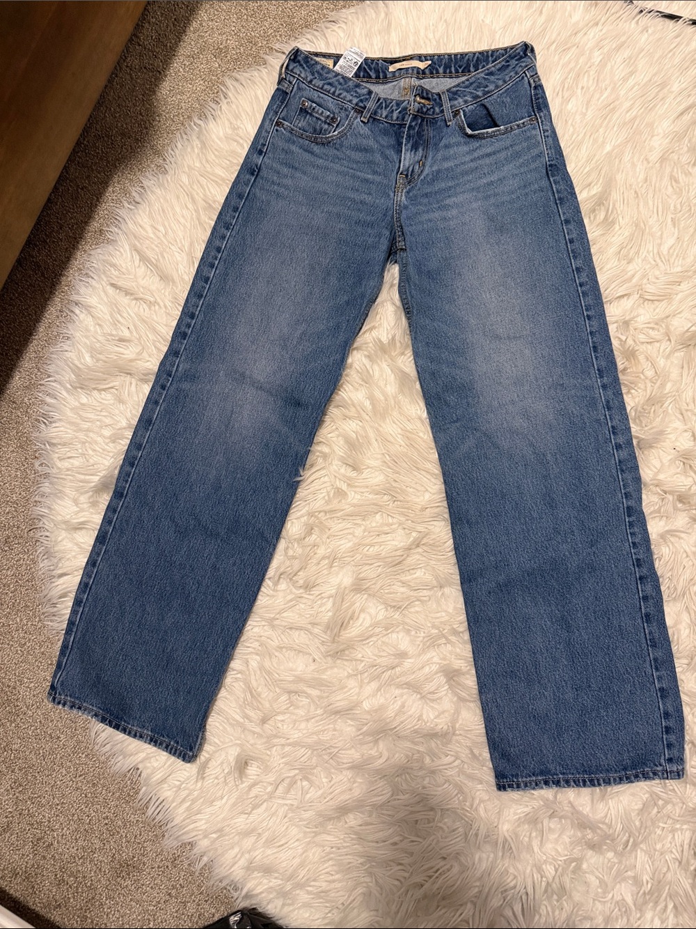 Women’s Classic Straight-Leg Blue Jeans